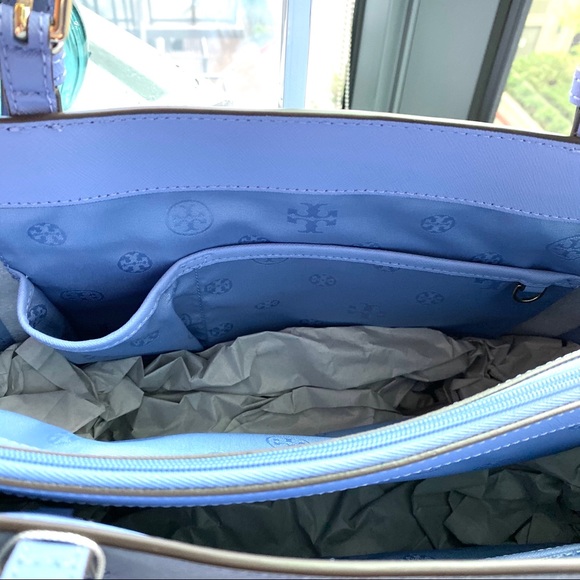 Tory Burch Bow Blue Emerson Buckle Tote - Picture 6 of 7